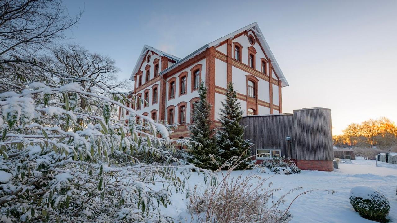 Hotel Am Tiefwarensee Exterior photo