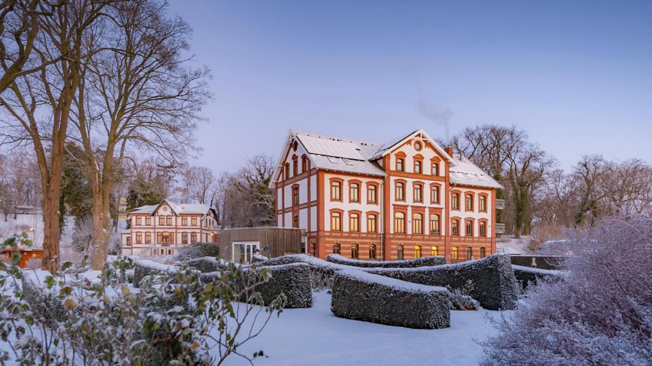 Hotel Am Tiefwarensee Exterior photo